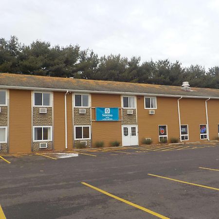 Surestay Hotel By Best Western Thomson Екстериор снимка