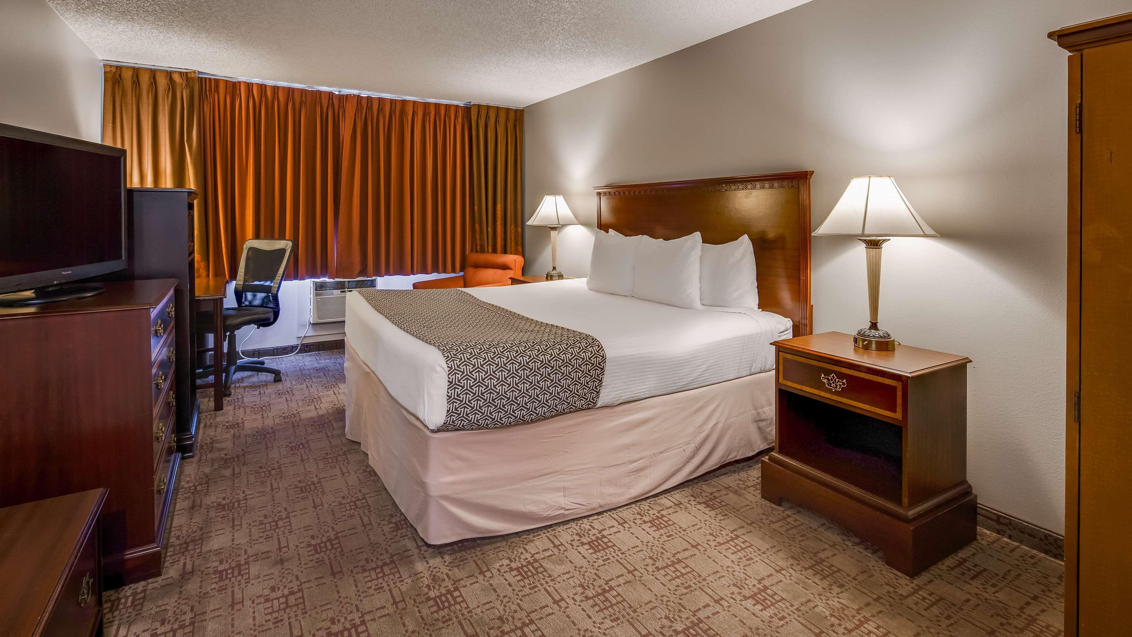 Surestay Hotel By Best Western Thomson Екстериор снимка